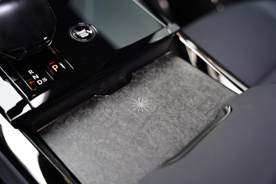 Land Rover Range Rover Sport P635 SV Celestial Sol