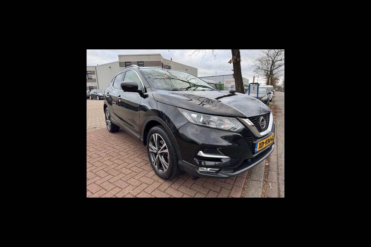 Nissan QASHQAI 1.2 Tekna 112.000km Airco/ECC,Navigatie,Camera,Panoramadak