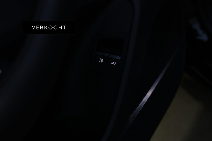Audi Q8 60 TFSI e Quattro Competition *Pano*RS-Stoelen*B&O*4-Wiel besturing*360 Camera*