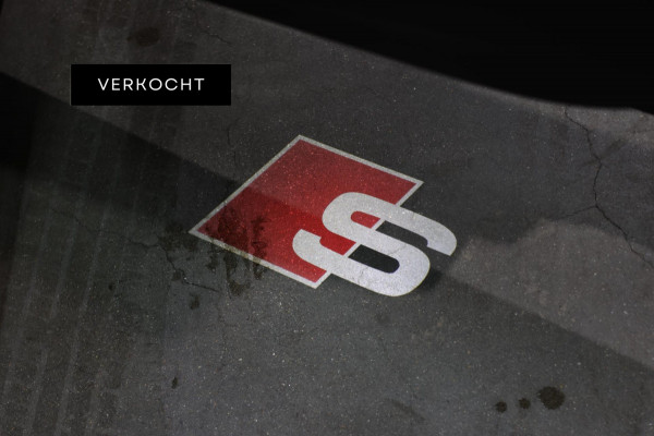 Audi Q8 60 TFSI e Quattro Competition *Pano*RS-Stoelen*B&O*4-Wiel besturing*360 Camera*