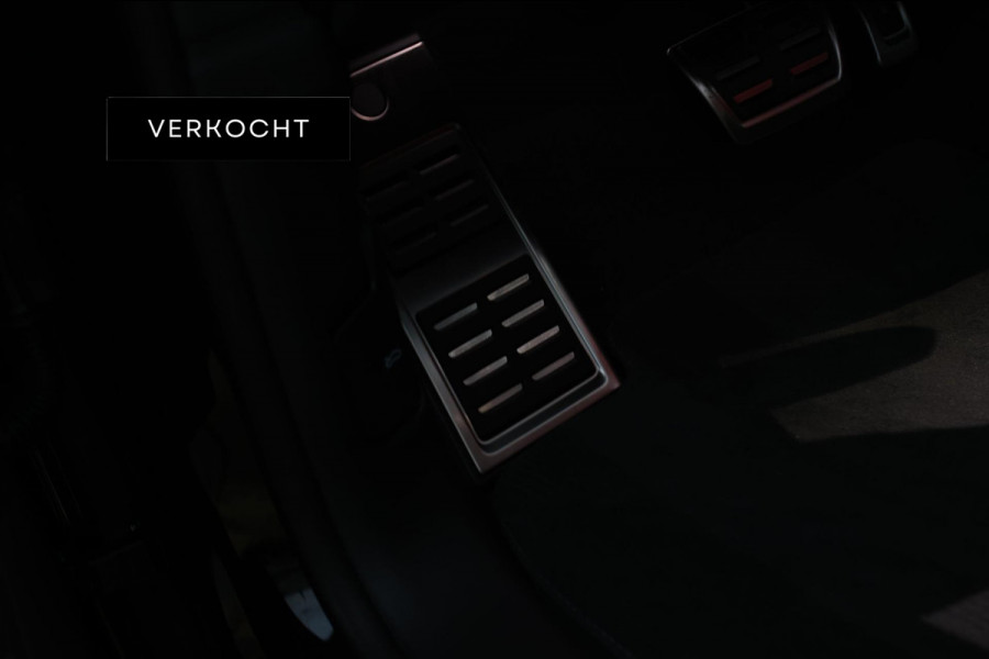 Audi Q8 60 TFSI e Quattro Competition *Pano*RS-Stoelen*B&O*4-Wiel besturing*360 Camera*