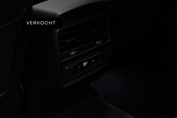 Audi Q8 60 TFSI e Quattro Competition *Pano*RS-Stoelen*B&O*4-Wiel besturing*360 Camera*