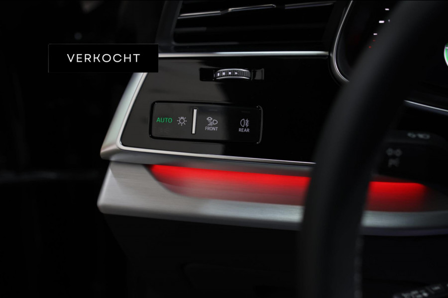 Audi Q8 60 TFSI e Quattro Competition *Pano*RS-Stoelen*B&O*4-Wiel besturing*360 Camera*