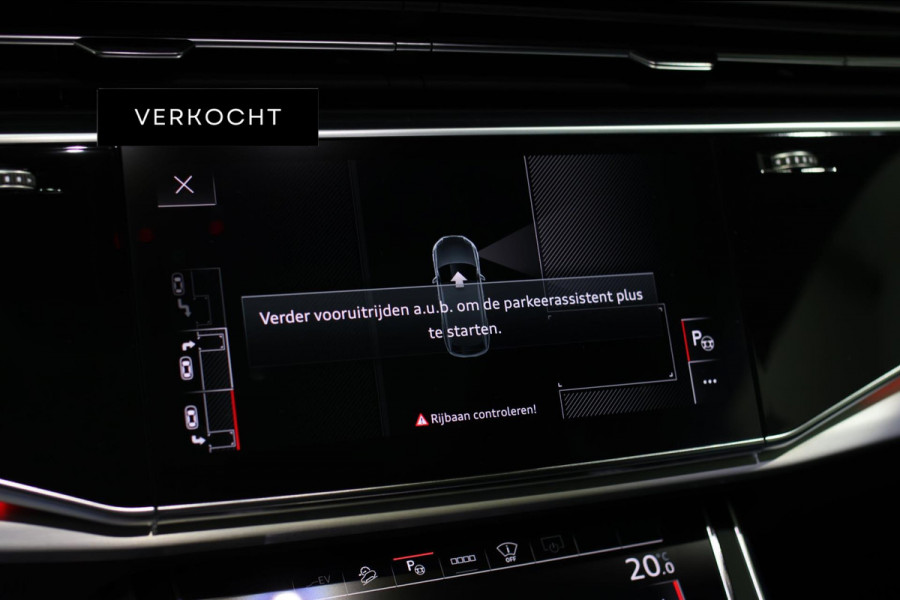 Audi Q8 60 TFSI e Quattro Competition *Pano*RS-Stoelen*B&O*4-Wiel besturing*360 Camera*