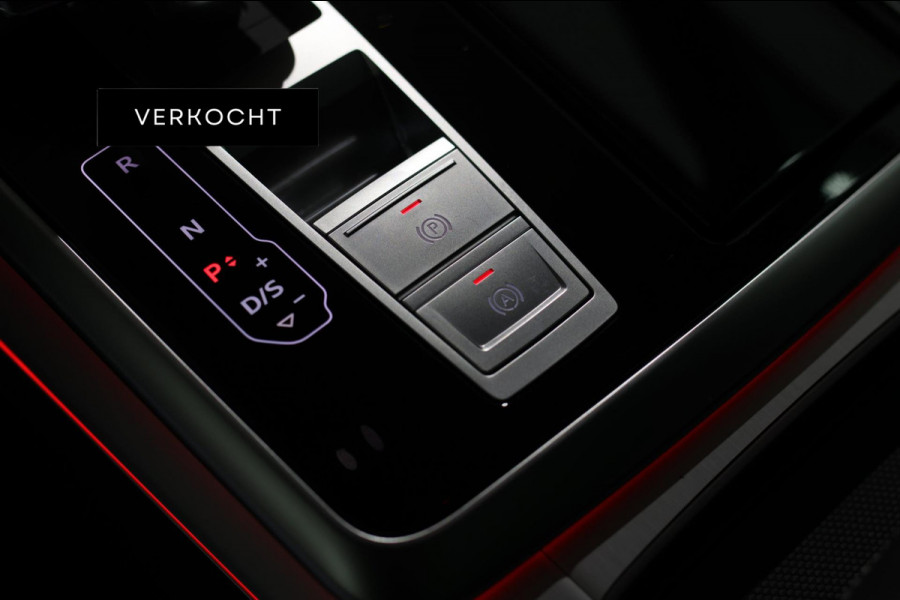 Audi Q8 60 TFSI e Quattro Competition *Pano*RS-Stoelen*B&O*4-Wiel besturing*360 Camera*