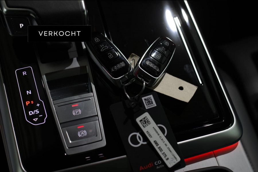 Audi Q8 60 TFSI e Quattro Competition *Pano*RS-Stoelen*B&O*4-Wiel besturing*360 Camera*