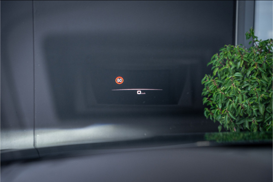 Porsche Cayenne Coupé 3.0 E-Hybrid - Sport Chrono + | Panorama | Bose | Luchtvering | Memory | 360 Camera