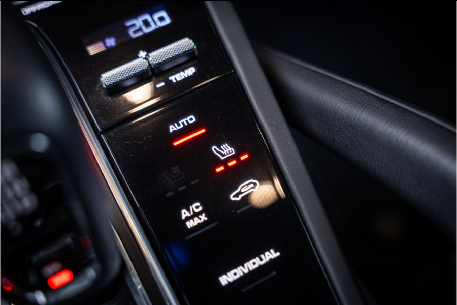 Porsche Cayenne Coupé 3.0 E-Hybrid - Sport Chrono + | Panorama | Bose | Luchtvering | Memory | 360 Camera