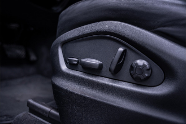 Porsche Cayenne Coupé 3.0 E-Hybrid - Sport Chrono + | Panorama | Bose | Luchtvering | Memory | 360 Camera