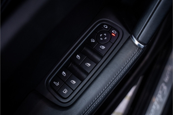 Porsche Cayenne Coupé 3.0 E-Hybrid - Sport Chrono + | Panorama | Bose | Luchtvering | Memory | 360 Camera