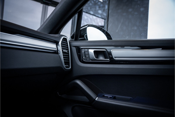 Porsche Cayenne Coupé 3.0 E-Hybrid - Sport Chrono + | Panorama | Bose | Luchtvering | Memory | 360 Camera