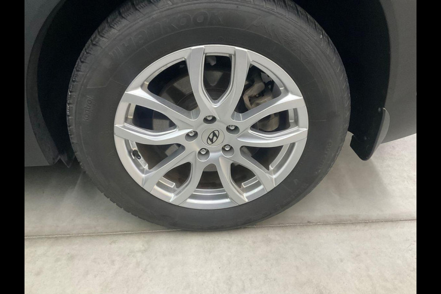 Hyundai Santa Fe 1.6 T-GDI PHEV Premium Plus Sky | Panoramadak | Trekhaak | 2 bandensets | Comfortstoelen voorin (inclusief ventilatie / stoelverwarming) | Bestuurdersstoel Met Geheugen | Adaptive cruise control | Camera