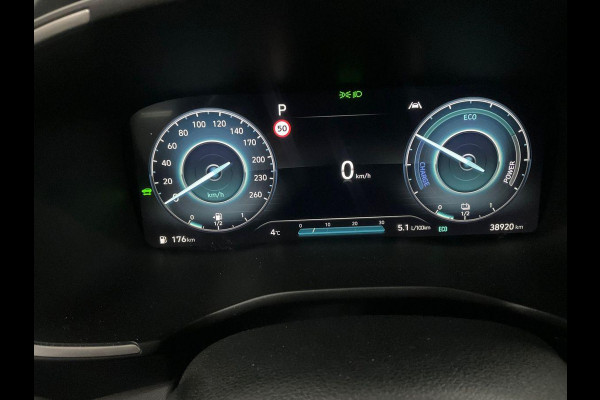 Hyundai Santa Fe 1.6 T-GDI PHEV Premium Plus Sky | Panoramadak | Trekhaak | 2 bandensets | Comfortstoelen voorin (inclusief ventilatie / stoelverwarming) | Bestuurdersstoel Met Geheugen | Adaptive cruise control | Camera