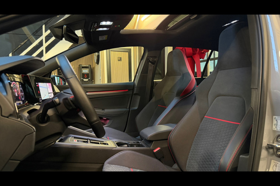Volkswagen Golf 2.0 TSI GTI CLUBSPORT PANO|HUD|IQLIGHTS|BLINDSPOT|SFEERVERLICHTING|BOMVOL!