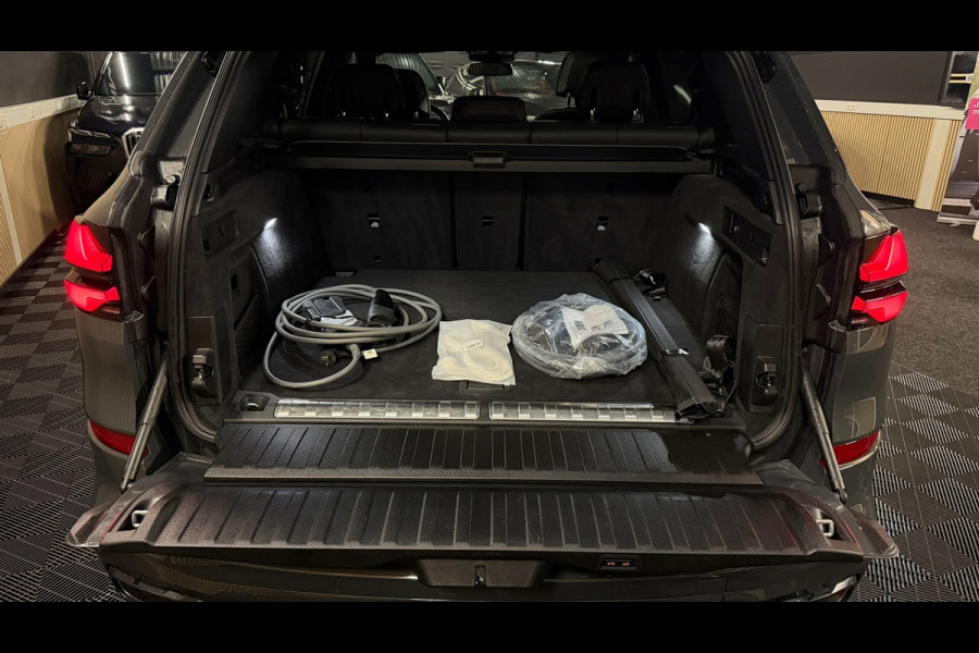 BMW X5 XDrive50e M-SPORT|PANO|BOWERS &WILKINS|SOFTCLOSE|LUCHTVERING|360 CAM|HUD|KEYLESS|MEMORY SEATS|FABRIEKSGARANTIE|BOMVOL!