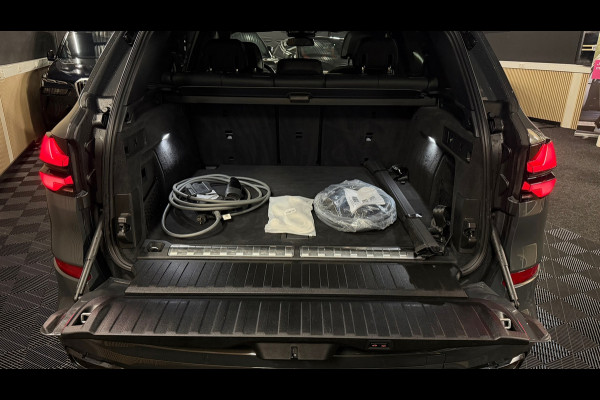 BMW X5 XDrive50e M-SPORT|PANO|BOWERS &WILKINS|SOFTCLOSE|LUCHTVERING|360 CAM|HUD|KEYLESS|MEMORY SEATS|FABRIEKSGARANTIE|BOMVOL!
