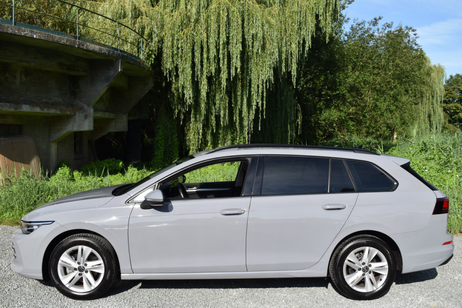 Volkswagen Golf Variant NEW 1.5 TSI LIFE VIRTUAL/PDC/CARPLAY /STUURVERW /FABRIEKS GARANTIE