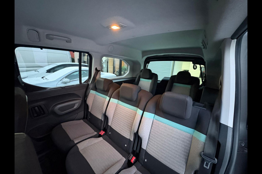 Citroën Berlingo XL 1.2 PureTech Shine 7p. FUL-OPTIES ! TREKHAAK