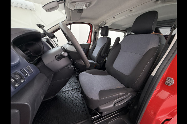 Opel Vivaro D 126PKDubbele Cabine 5-Persoons L2H1 Trekhaak Camera Navi Airco Cruise Control Pdc Sport EcoFlex 1.6CDTI Euro 6 Betonplex Vloer Wandbetimmering Schuifdeur 1e Eigenaar Origineel Nederlandse Auto