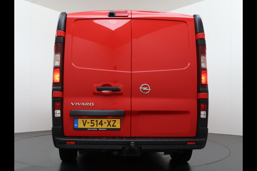Opel Vivaro D 126PKDubbele Cabine 5-Persoons L2H1 Trekhaak Camera Navi Airco Cruise Control Pdc Sport EcoFlex 1.6CDTI Euro 6 Betonplex Vloer Wandbetimmering Schuifdeur 1e Eigenaar Origineel Nederlandse Auto