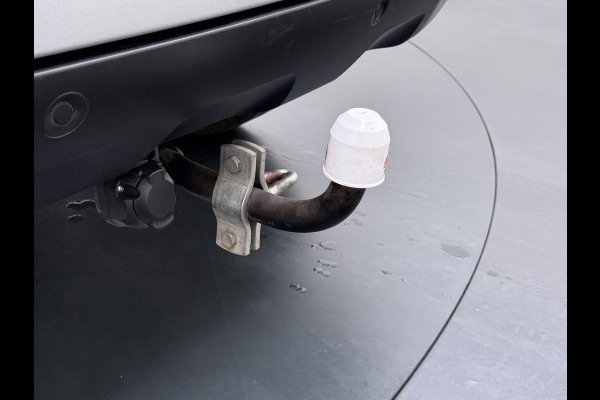 Dacia Duster T92pk TCe Bi-Fuel LPG Trekhaak 360°Camera Apple Carplay/Android AutoEcc Navi* Cruise Control Pdc Prestige Lmv 17" Bluetooth Privacy Glas Keyless Dodehoek detector Led LPG