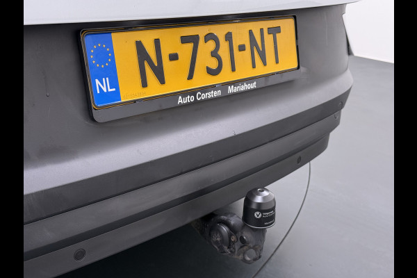 Volkswagen ID.4 Pro 77kWh SOH 95% Trekhaak 19" Adap.Cruise Apple Carplay Android Auto Navi Ecc Pdc Stoel+Stuurverwarming Lmv Led Comfort Pakket Bluetooth 1e Eigenaar Origineel Nederlandse Auto 1.000 KG trekvermogen