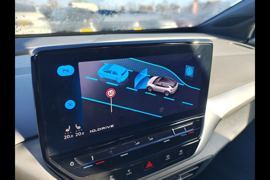Volkswagen ID.4 Pro 77kWh SOH 95% Trekhaak 19" Adap.Cruise Apple Carplay Android Auto Navi Ecc Pdc Stoel+Stuurverwarming Lmv Led Comfort Pakket Bluetooth 1e Eigenaar Origineel Nederlandse Auto 1.000 KG trekvermogen
