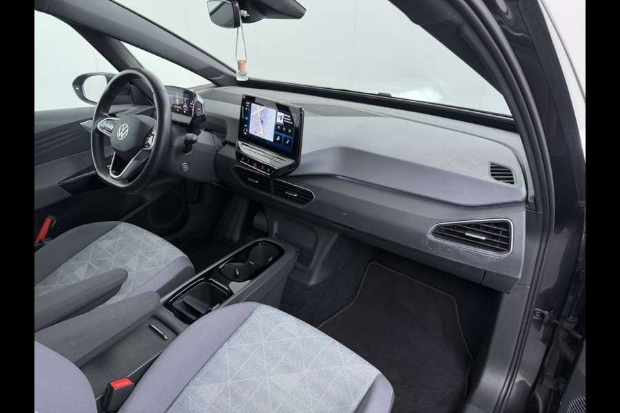 Volkswagen ID.3 Pro 58kWh Apple Carplay Android Adap.Cruise App-Connect SOH 92% Navi Ecc Pdc-a+v Voorklimatisering Stoelverwarming Bordherkenning Lane-Assist Lmv Led Rijstrooksensor Origineel Nederlandse Auto 1e eigenaar