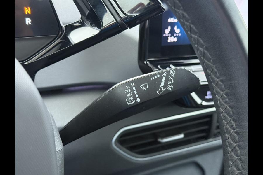 Volkswagen ID.3 Pro 58kWh Apple Carplay Android Adap.Cruise App-Connect SOH 92% Navi Ecc Pdc-a+v Voorklimatisering Stoelverwarming Bordherkenning Lane-Assist Lmv Led Rijstrooksensor Origineel Nederlandse Auto 1e eigenaar
