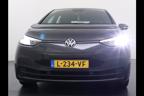 Volkswagen ID.3 Pro 58kWh Apple Carplay Android Adap.Cruise App-Connect SOH 92% Navi Ecc Pdc-a+v Voorklimatisering Stoelverwarming Bordherkenning Lane-Assist Lmv Led Rijstrooksensor Origineel Nederlandse Auto 1e eigenaar