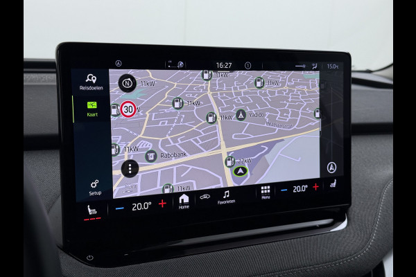 Škoda ENYAQ iV Warmtepomp Trekhaak 21"LM Apple Carplay Android 1/2 Leer Navi Ecc Camera Cruise Control SOH 93% Comfort-pakket  Privacy Glas Keyless advanced Climate-pakket Parkeer pakket 180pk iv60 1e Eigenaar Origineel Nederlandse Auto Zeer Compleet! 1.000kg trekvermogen € 48.500 nieuw