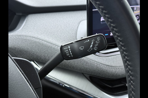 Škoda ENYAQ iV Warmtepomp Trekhaak 21"LM Apple Carplay Android 1/2 Leer Navi Ecc Camera Cruise Control SOH 93% Comfort-pakket  Privacy Glas Keyless advanced Climate-pakket Parkeer pakket 180pk iv60 1e Eigenaar Origineel Nederlandse Auto Zeer Compleet! 1.000kg trekvermogen € 48.500 nieuw