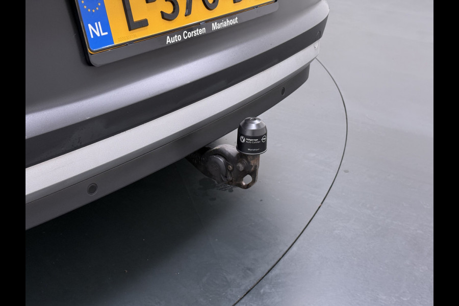 Volkswagen ID.4 204pk 1st 77kWh Trekhaak Leer/Alcantara Adap.Cruise Camera Warmtepomp Apple Carplay Android Navi Ecc Pdc-a+v Lmv 20" Stoelverwarming Led Bordherkenning Voor-Klimatisering Semi-Autopilot  Elektrisch-Wegklapbare Trekhaak App-Connect  E-sound Front-Assist Origineel Nederlandse Auto SOH 86%