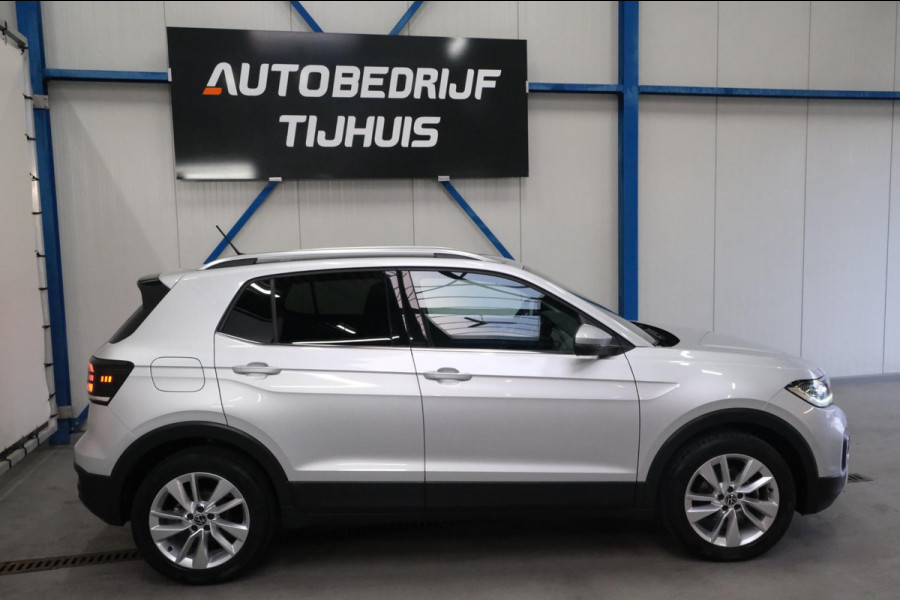 Volkswagen T-Cross 1.0 TSI Style Automaat > Virtual display < N.A.P. Airco, Cruise, Navi, Camera, PDC, Stoelverwarming.