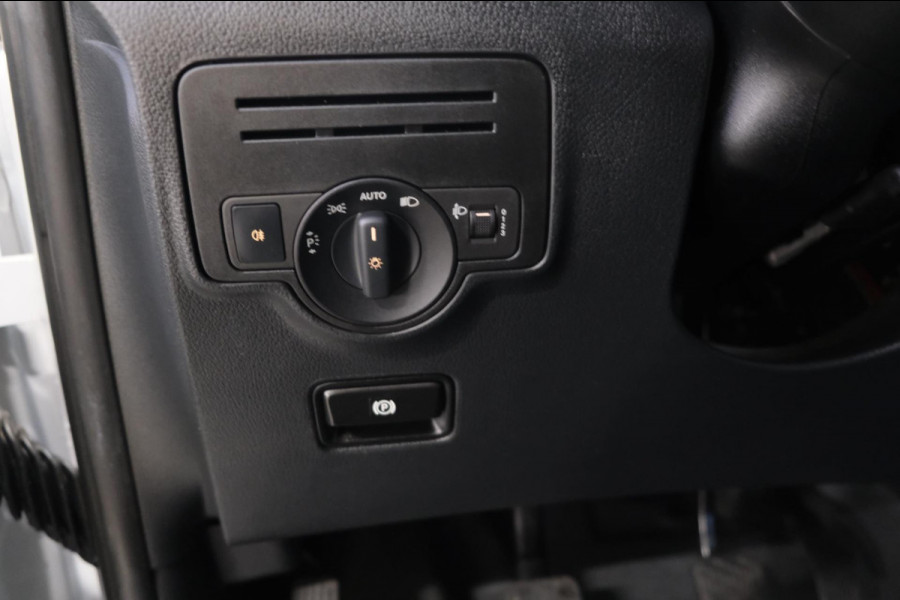 Mercedes-Benz Vito Tourer 110 CDI Base Extra Lang > Export €16450,- Netto <