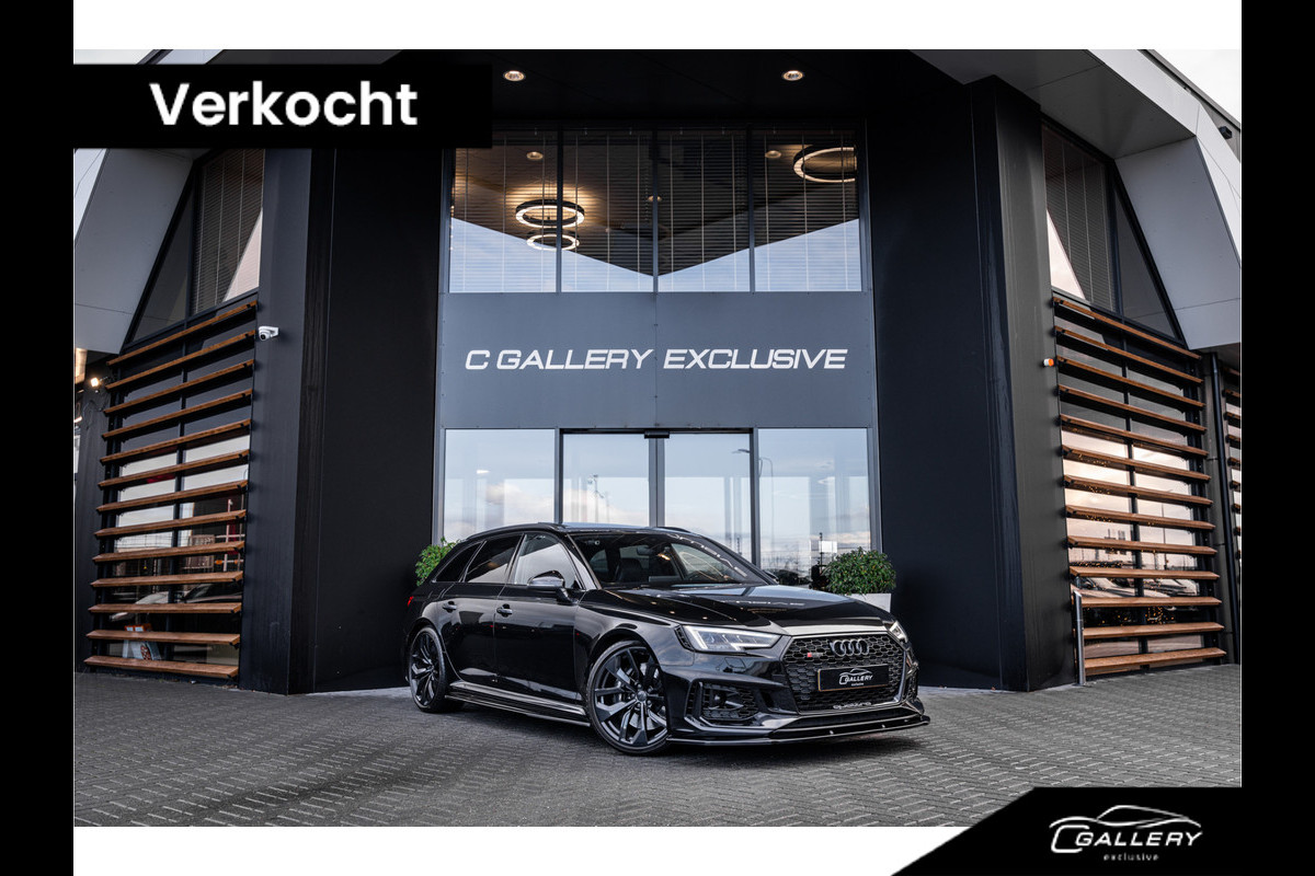 Audi RS4 Avant 2.9 TFSI quattro - Panorama | B&O | Carbon | Alcantara | Massage  | Memory