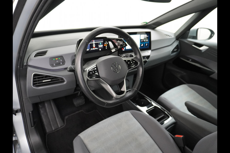 Volkswagen ID.3 204pk Life 58kWh Apple Carplay Android Auto Adaptieve Cruise Navi-Pro Ecc SOH 91% Mirrorlink DAB Keyless Led Pdc Stoel+Stuurverwarming 1e Eigenaar Origineel Nederlandse Auto