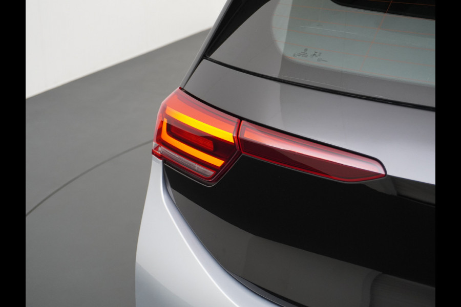 Volkswagen ID.3 204pk Life 58kWh Apple Carplay Android Auto Adaptieve Cruise Navi-Pro Ecc SOH 91% Mirrorlink DAB Keyless Led Pdc Stoel+Stuurverwarming 1e Eigenaar Origineel Nederlandse Auto