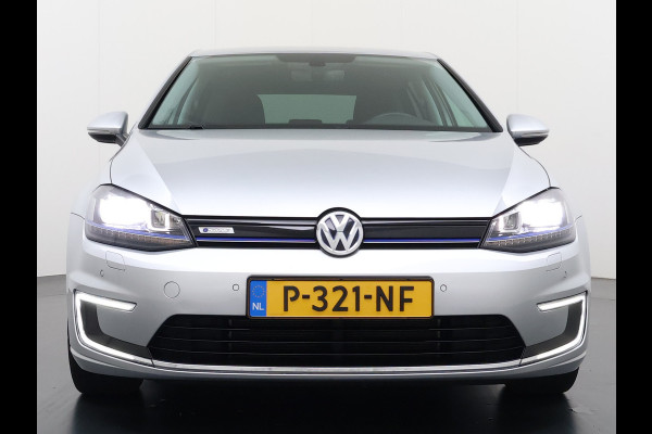 Volkswagen e-Golf AUT Navi Ecc Climatronic Stoelverwarming Cruise Control Pdc Lmv Led Privacy Glas Regen-Lichtsensor Bluetooth Isofix SOH 85%