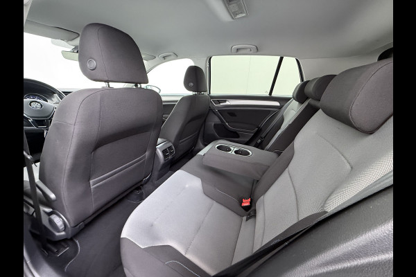 Volkswagen e-Golf AUT Navi Ecc Climatronic Stoelverwarming Cruise Control Pdc Lmv Led Privacy Glas Regen-Lichtsensor Bluetooth Isofix SOH 85%