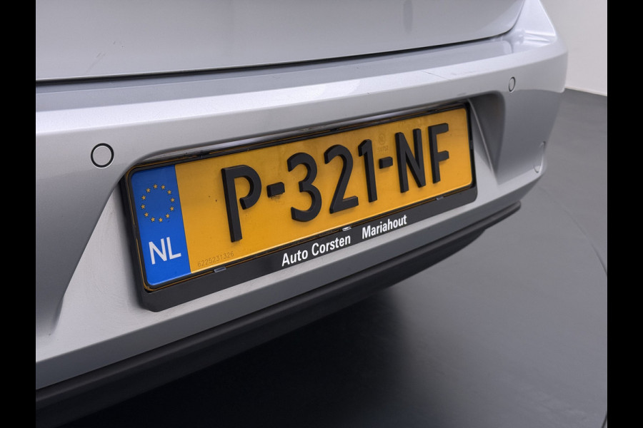 Volkswagen e-Golf AUT Navi Ecc Climatronic Stoelverwarming Cruise Control Pdc Lmv Led Privacy Glas Regen-Lichtsensor Bluetooth Isofix SOH 85%