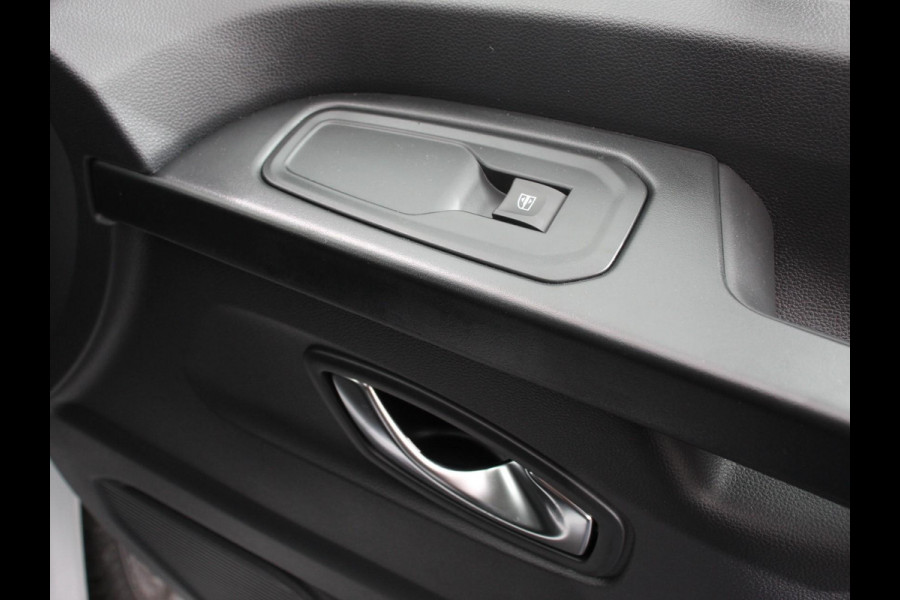 Renault Trafic 2.0 150PK Automaat L2H1 Advance Dubbele Cabine Navigatie Airco Lichtmetalen velgen Betimmering Trekhaak Camera Parkeer sensoren Dab