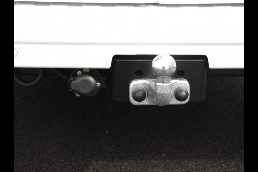 Renault Trafic 2.0 150PK Automaat L2H1 Advance Dubbele Cabine Navigatie Airco Lichtmetalen velgen Betimmering Trekhaak Camera Parkeer sensoren Dab