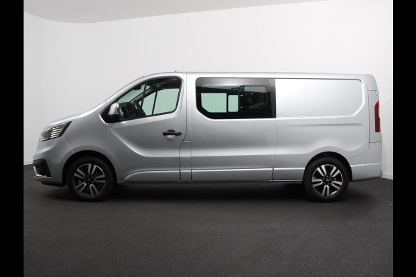 Renault Trafic 2.0 150PK Automaat L2H1 Advance Dubbele Cabine Navigatie bluetooth DAB Camera Airco Trekhaak Houten bekleding Lichtmetalen velgen