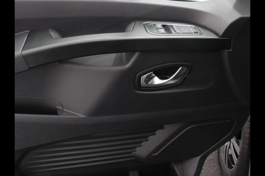 Renault Trafic 2.0 150PK Automaat L2H1 Advance Dubbele Cabine Navigatie bluetooth DAB Camera Airco Trekhaak Houten bekleding Lichtmetalen velgen