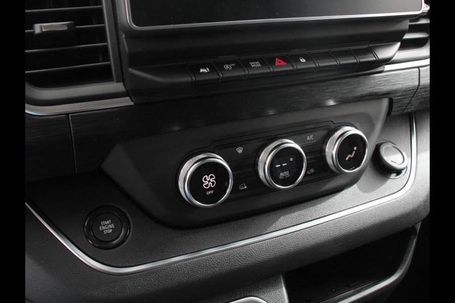 Renault Trafic 2.0 150PK Automaat L2H1 Advance Dubbele Cabine Navigatie bluetooth DAB Camera Airco Trekhaak Houten bekleding Lichtmetalen velgen