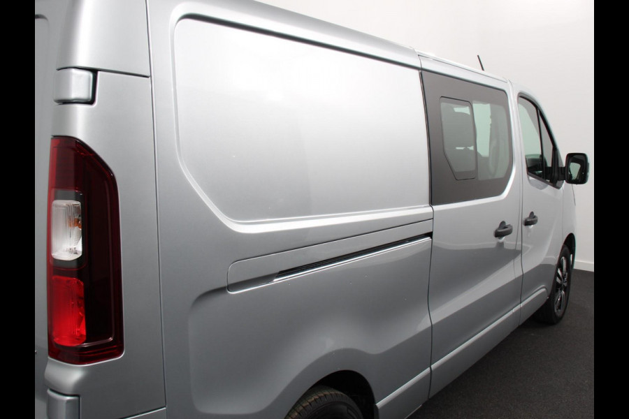 Renault Trafic 2.0 150PK Automaat L2H1 Advance Dubbele Cabine Navigatie bluetooth DAB Camera Airco Trekhaak Houten bekleding Lichtmetalen velgen