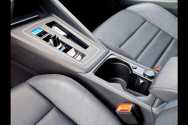 Volkswagen Golf 2.0 TSI R 4Motion | NIEUWSTAAT | PANODAK | IQ LED | HARMAN KARDON | occasion