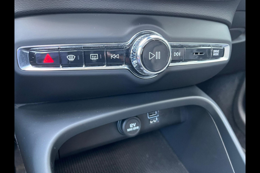 Volvo XC40 1.5 T5 Recharge Inscription | Pano | Leder | Blindspot | Elektr Achterklep | Full LED | (occasion)