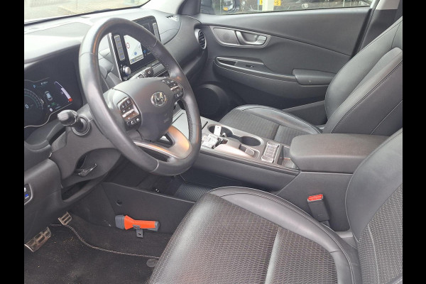 Hyundai Kona EV Premium 64 kWh | Leder | LED | Adaptive CC | Camera | (occasion)